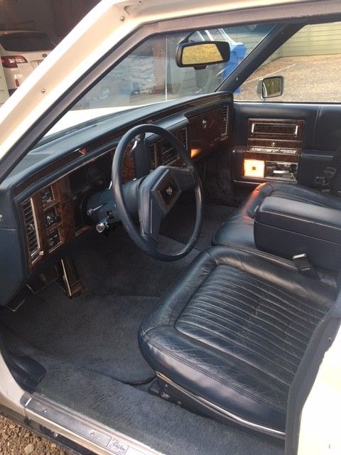 1990 Cadillac Brougham - photo 10