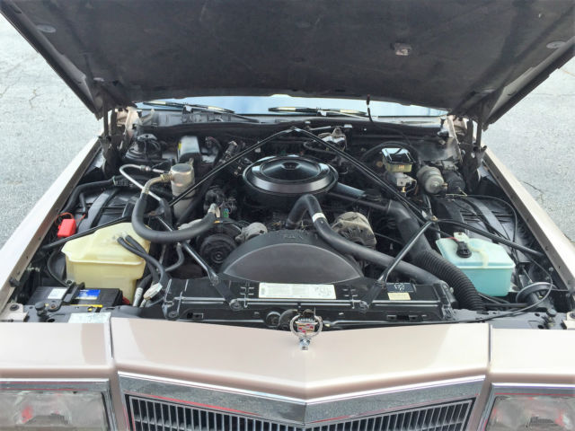 1990 Cadillac Brougham - photo 12