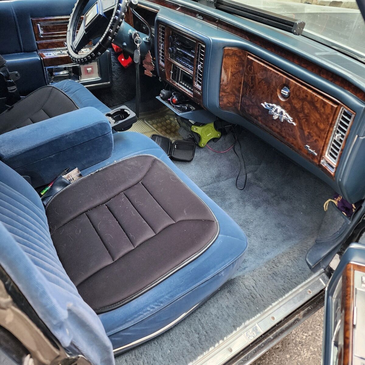1990 Cadillac Brougham HEARSE - photo 6