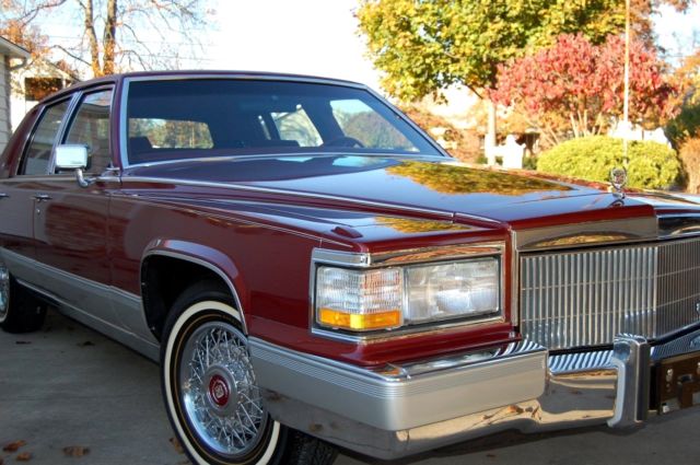 1990 Cadillac Brougham D'Elegance - photo 2
