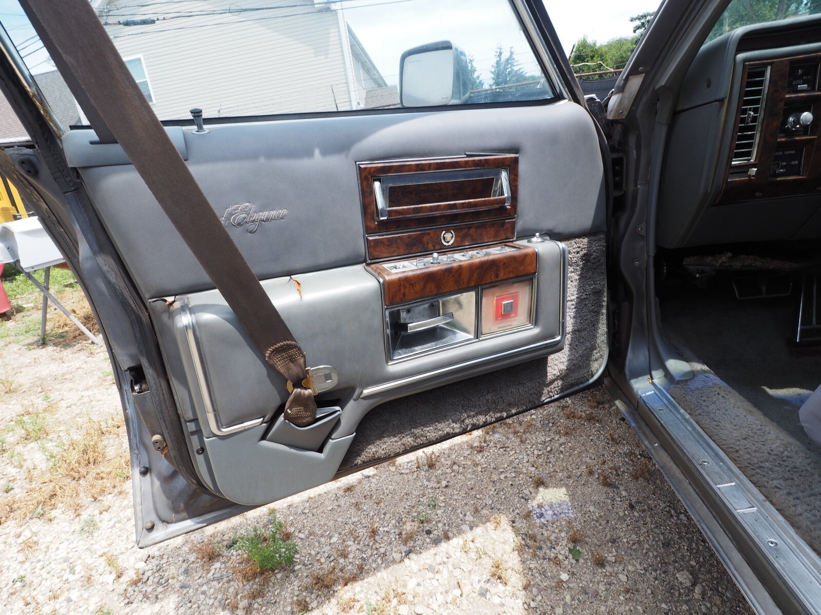 1990 Cadillac Brougham - photo 11