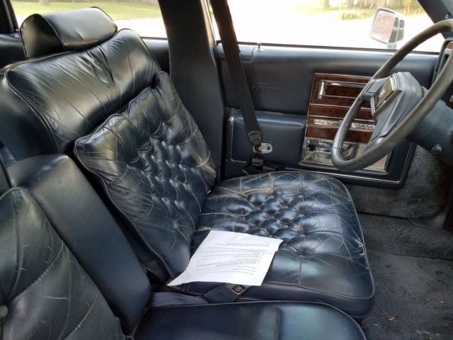 1990 Cadillac Brougham - photo 8