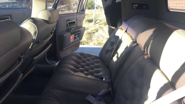 1990 Cadillac Brougham - photo 7
