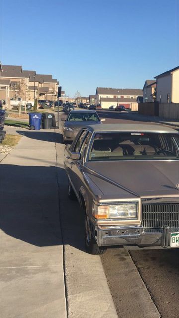 1990 Cadillac Brougham - photo 9