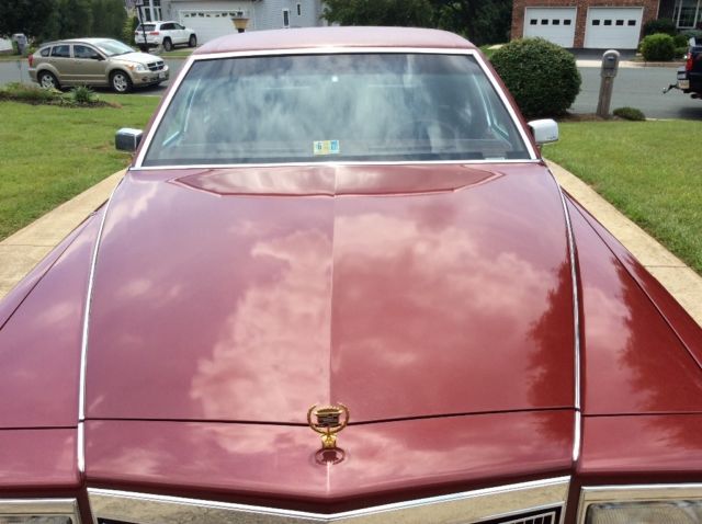 1990 Cadillac Brougham 4 Door Sedan - photo 11