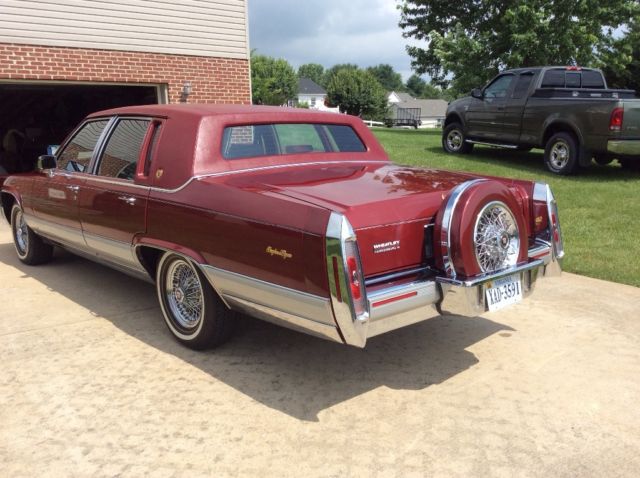 1990 Cadillac Brougham 4 Door Sedan - photo 2
