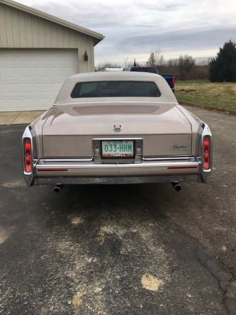 1990 Cadillac Brougham D’elegance - photo 3