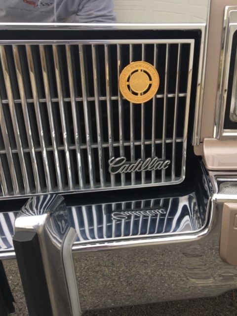 1990 Cadillac Brougham D’elegance - photo 7