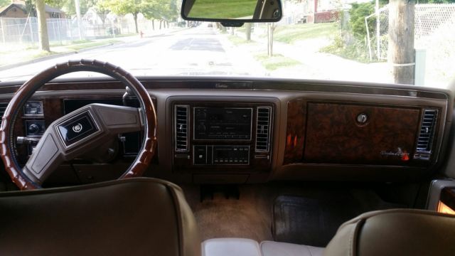1990 Cadillac Brougham - photo 7