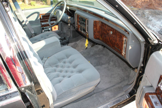 1990 Cadillac Brougham - photo 5