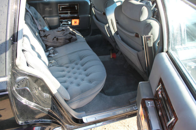 1990 Cadillac Brougham - photo 6