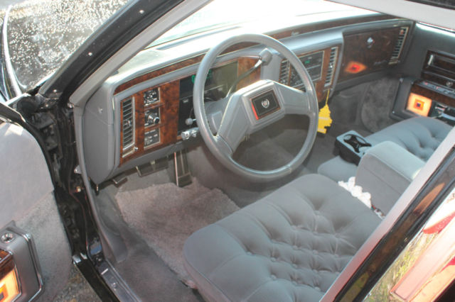1990 Cadillac Brougham - photo 9