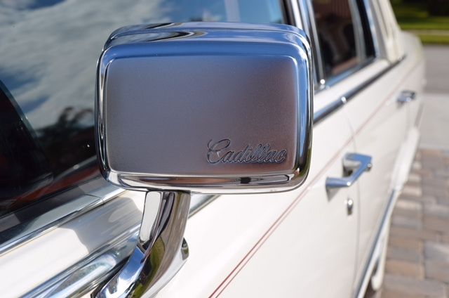 1990 Cadillac Brougham - photo 3