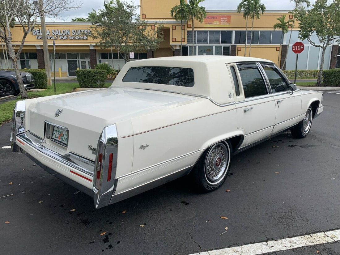 1990 Cadillac Brougham - photo 10