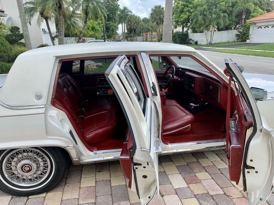 1990 Cadillac Brougham - photo 13