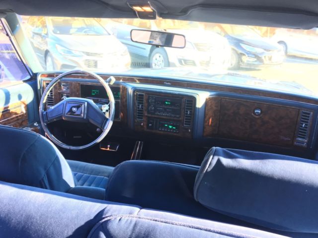 1990 Cadillac Brougham Customer Gold Edition - photo 12