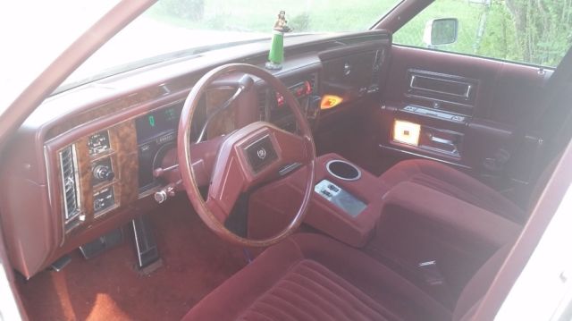 1990 Cadillac Brougham - photo 6