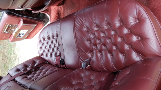 1990 Cadillac Brougham - photo 10