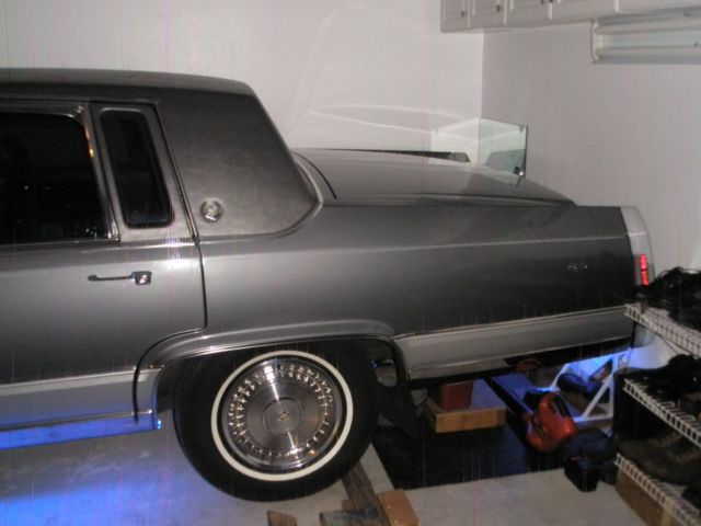 1990 Cadillac Brougham Chrome - photo 4
