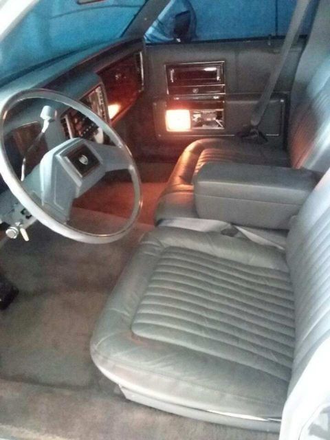 1990 Cadillac Brougham Chrome - photo 7