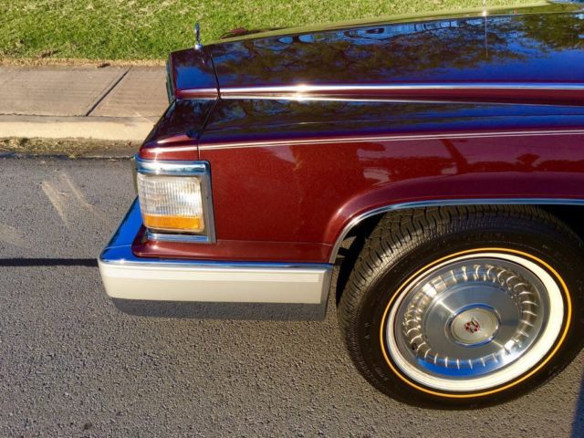 1990 Cadillac Brougham - photo 2