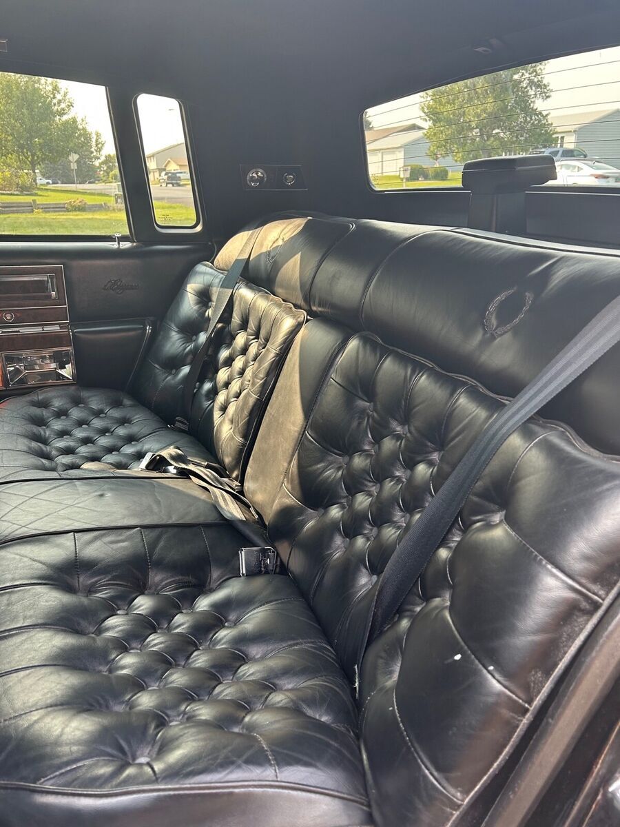 1990 Cadillac Brougham d’Elegance - photo 9