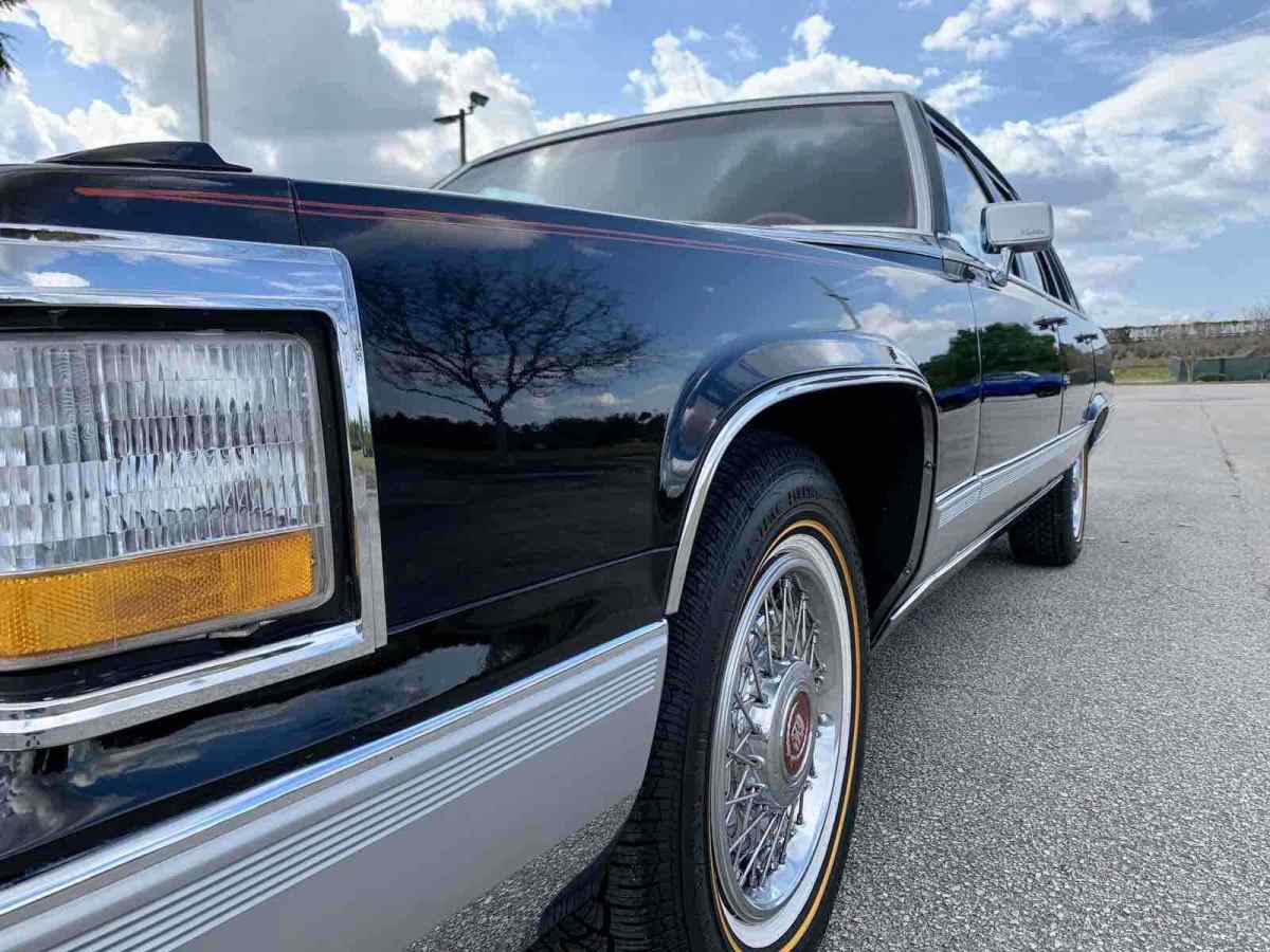1990 Cadillac Brougham d’elgance 19,556 miles - photo 7