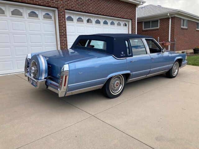 1990 Cadillac Brougham - photo 12