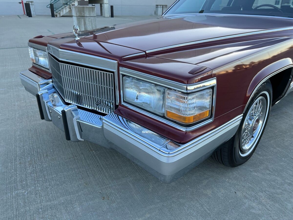 1990 Cadillac Brougham - photo 3