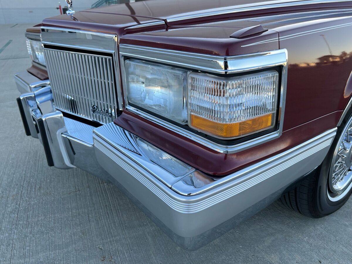 1990 Cadillac Brougham - photo 4