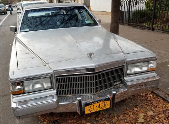 1990 Cadillac Brougham Vintage 1990 Cadillac - photo 2