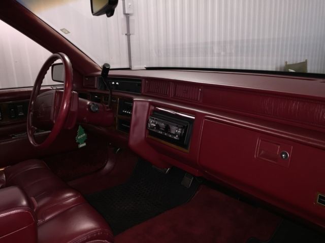 1990 Cadillac DeVille - photo 6