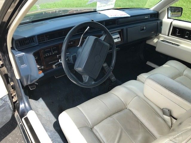 1990 Cadillac DeVille - photo 12