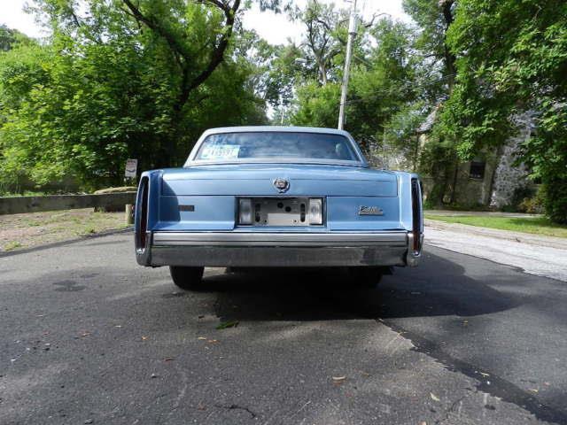 1990 Cadillac DeVille 4.5L 273Cu. In. V8 GAS - photo 4