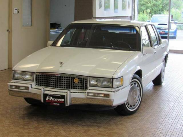 1990 Cadillac DeVille Base 4dr Sedan 49065 Miles White Sedan 4.5L V8 Automatic 4 1990 Cadillac DeVille Base 4dr Sedan