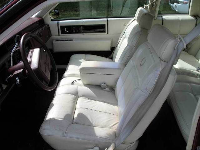 1990 Cadillac DeVille - photo 7