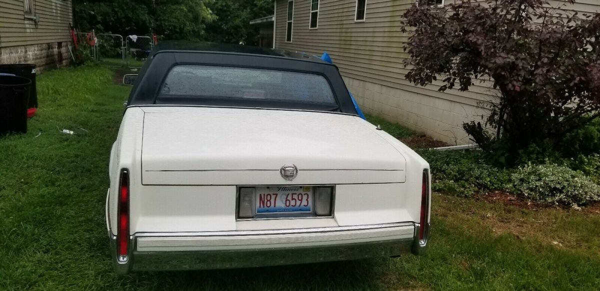1990 Cadillac DeVille - photo 2