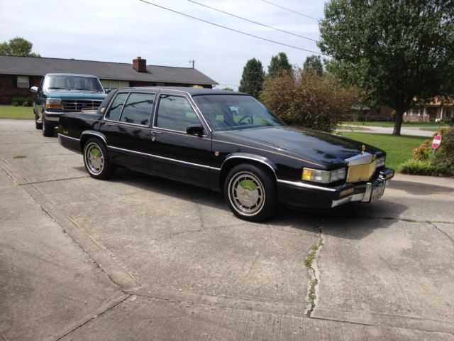 1990 Cadillac Deville Limited edition 1990 Cadillac DeVille