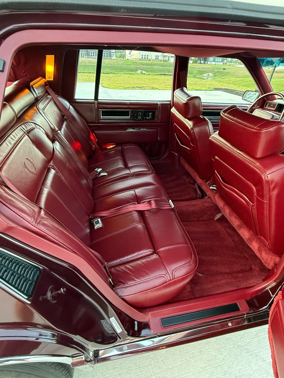 1990 Cadillac DeVille - photo 12