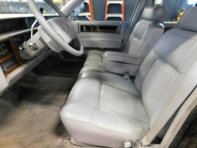 1990 Cadillac DeVille - photo 6