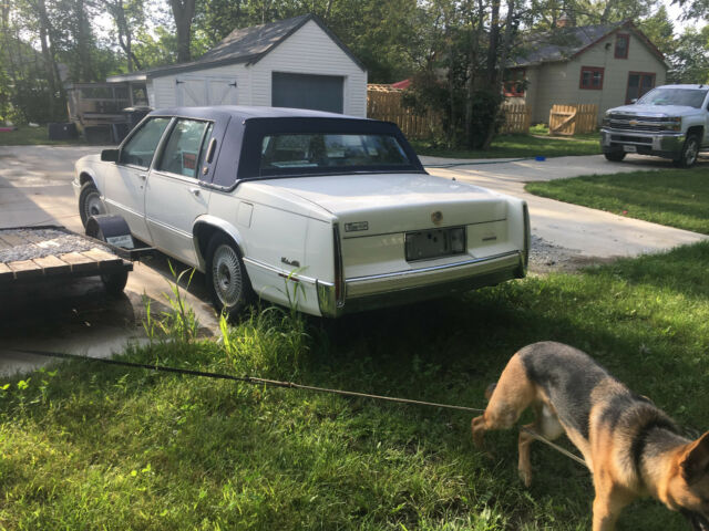 1990 Cadillac DeVille - photo 2