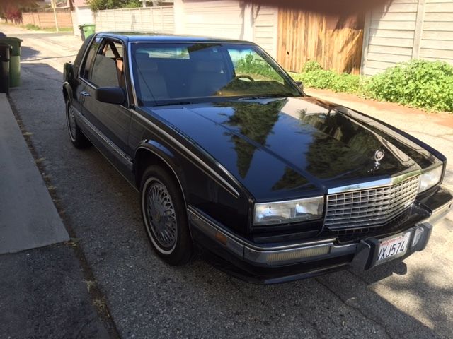 1990 Cadillac Eldorado Biarritz 2-Door 4.5L 1990 Cadillac Eldorado Biarritz