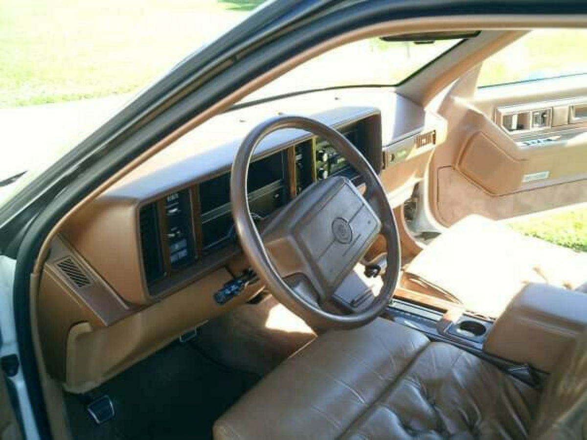 1990 Cadillac Eldorado Biarritz - photo 12