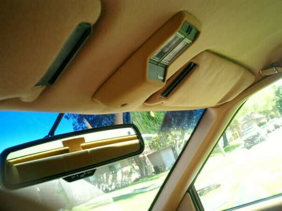 1990 Cadillac Eldorado Biarritz - photo 13