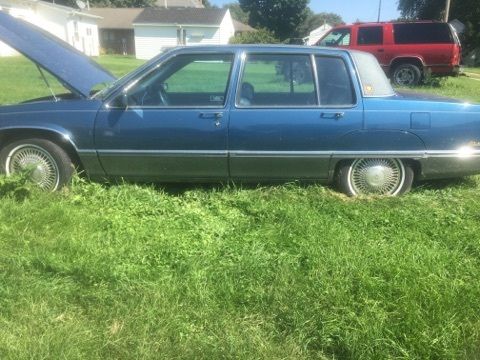 1990 Cadillac Fleetwood - photo 2