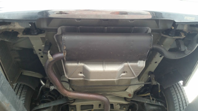 1990 Cadillac Fleetwood 4dr Sedan - photo 6