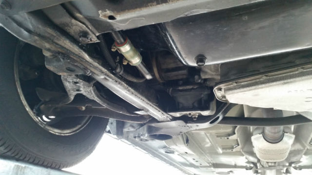 1990 Cadillac Fleetwood 4dr Sedan - photo 7