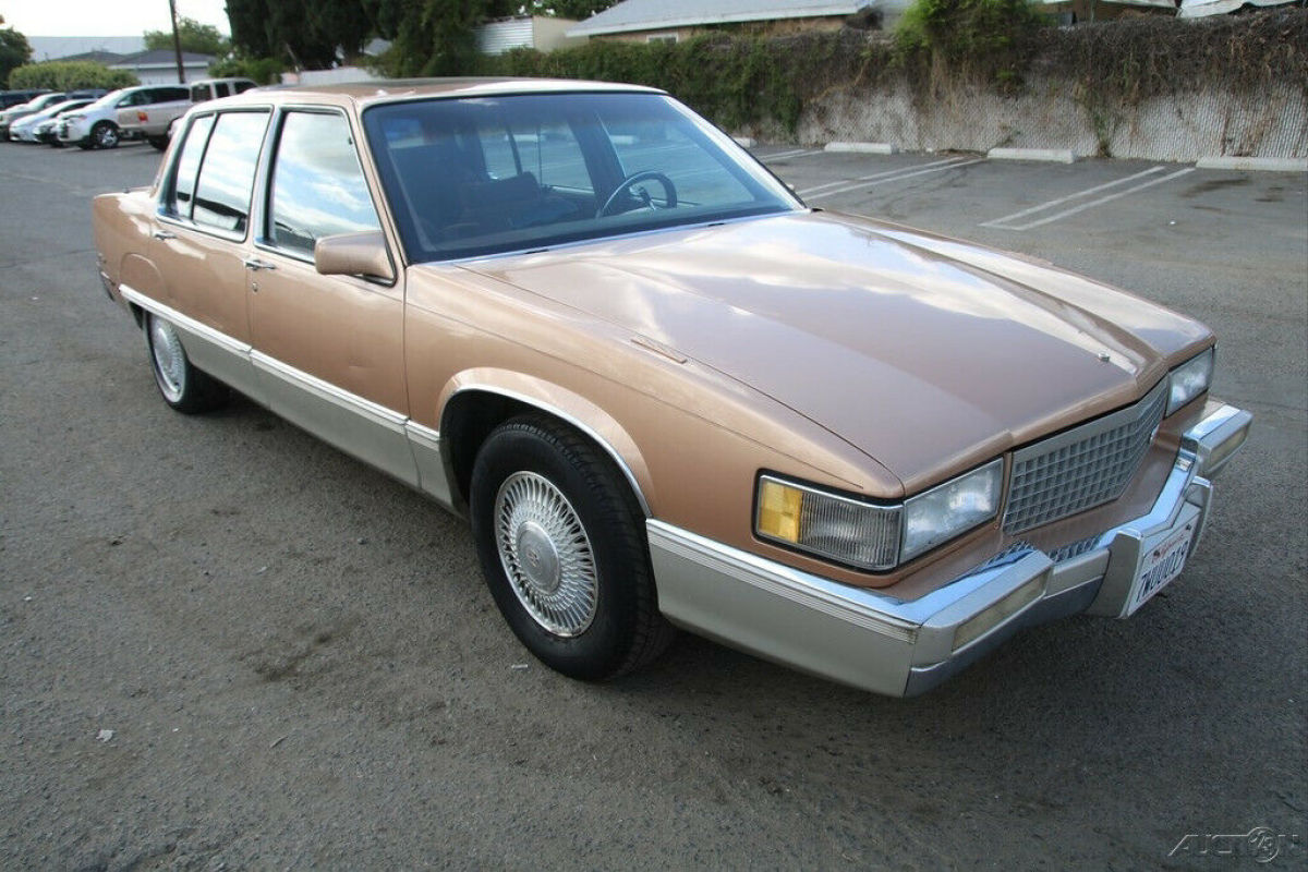 1990 Cadillac Fleetwood - photo 7