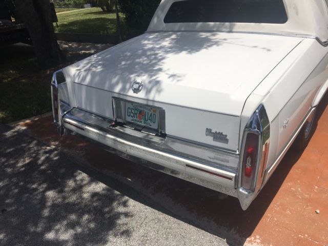 1990 Cadillac Brougham - photo 3