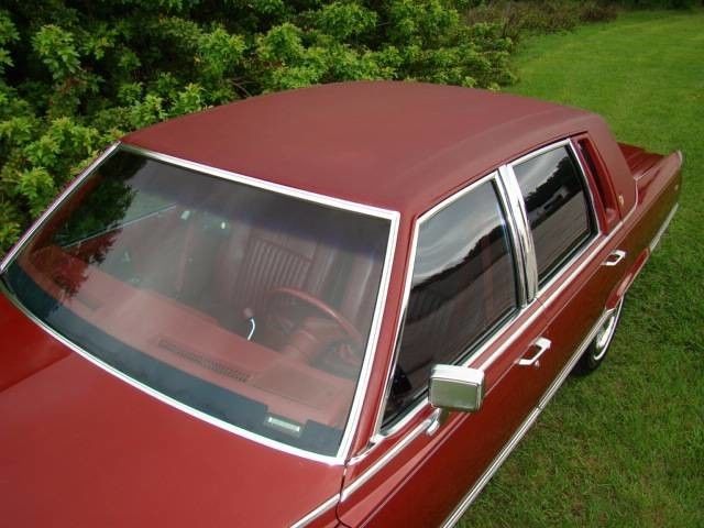 1990 Cadillac Fleetwood - photo 3